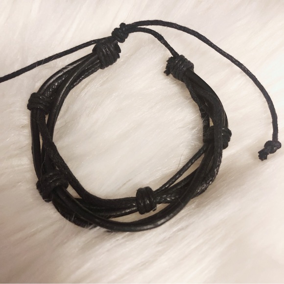 Unisex Adjustable Boho Multi-Strand Knotted Leather Cord Bracelet - Picture 4 of 4